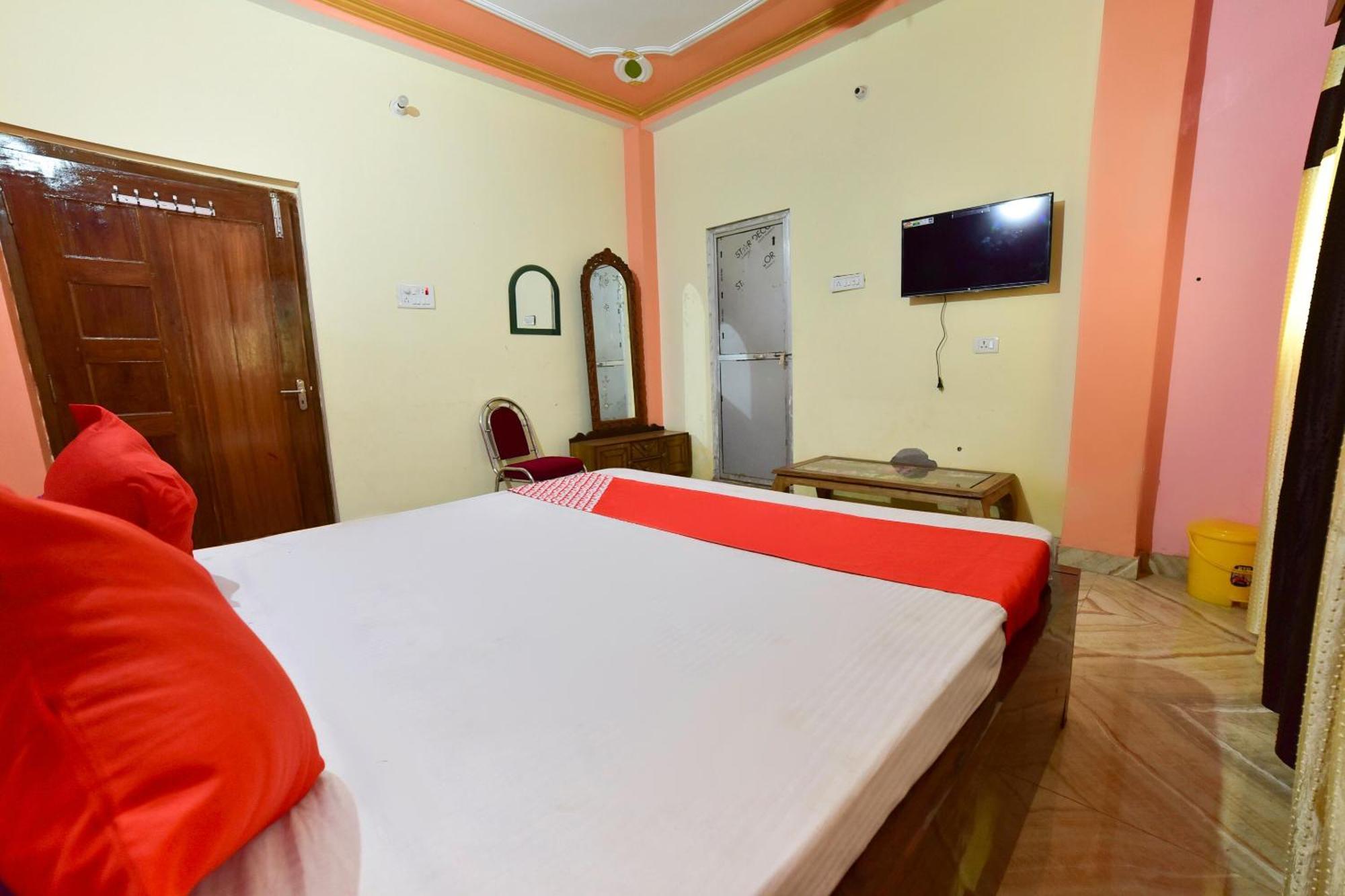 Oyo Flagship Ashoka Guest House Bihta Екстериор снимка