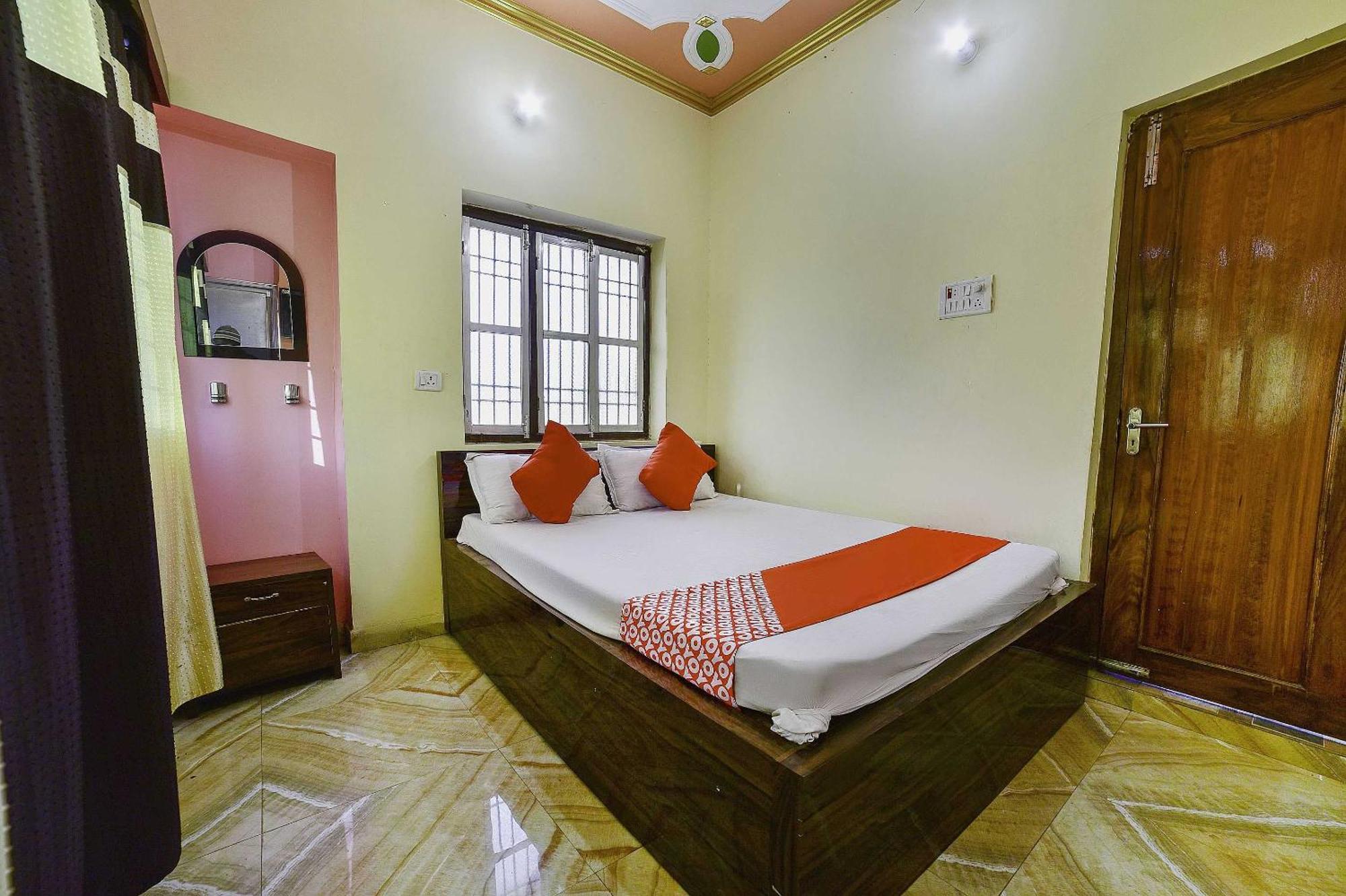 Oyo Flagship Ashoka Guest House Bihta Екстериор снимка